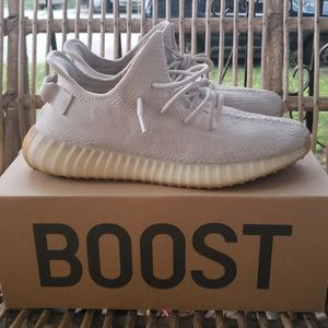 Yeezy 350 v2 Authentic